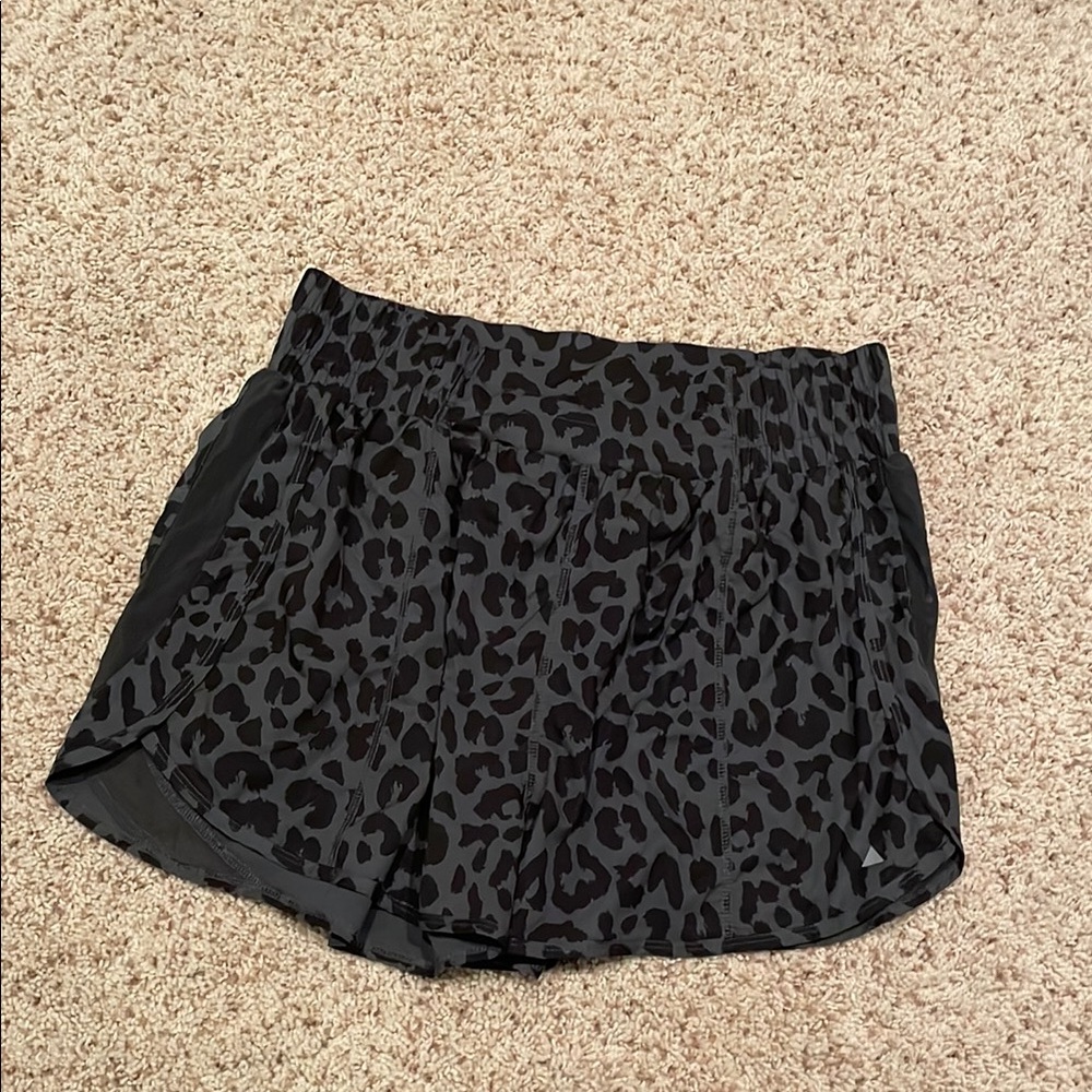 B alance Athletica/Vitality - Breeze Short size Large
King Cheetah Midnight